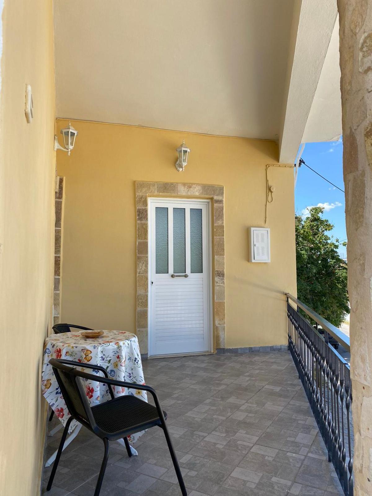 Marina'S House Villa Salamis Luaran gambar